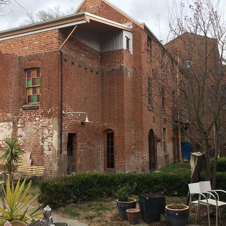 Original Hat Factory Apartment Bathurst Bagian luar foto