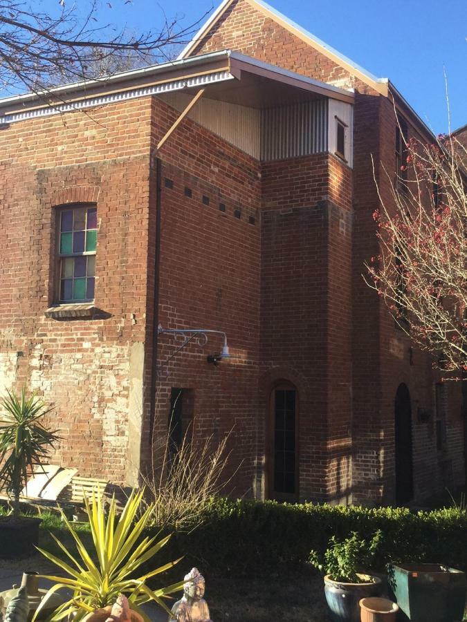 Original Hat Factory Apartment Bathurst Bagian luar foto