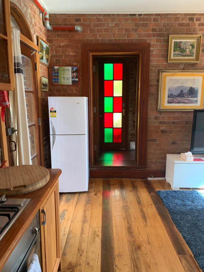 Original Hat Factory Apartment Bathurst Bagian luar foto